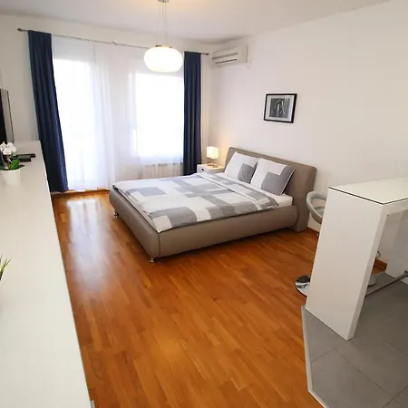 Delta Tata New Belgrado